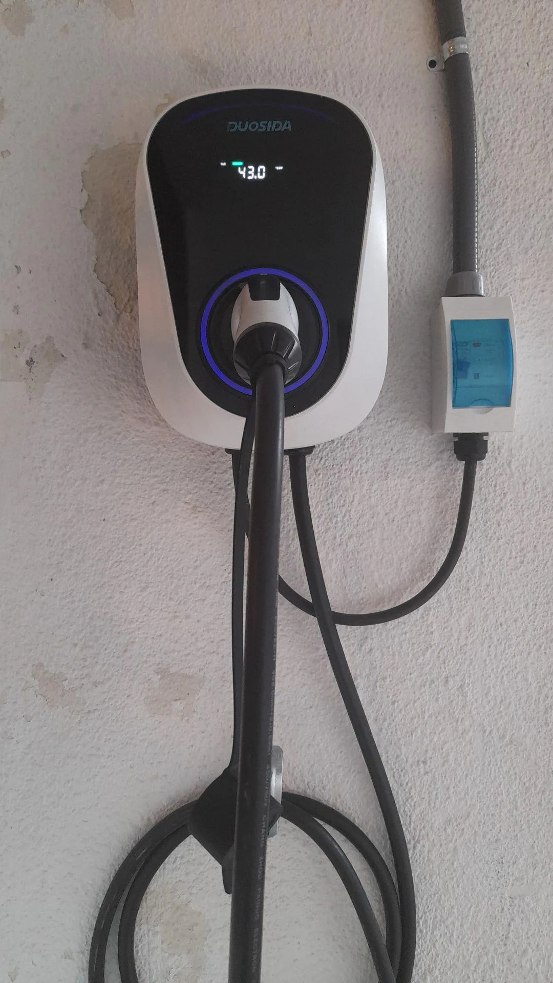 Punto de carga en Santo Domingo Este