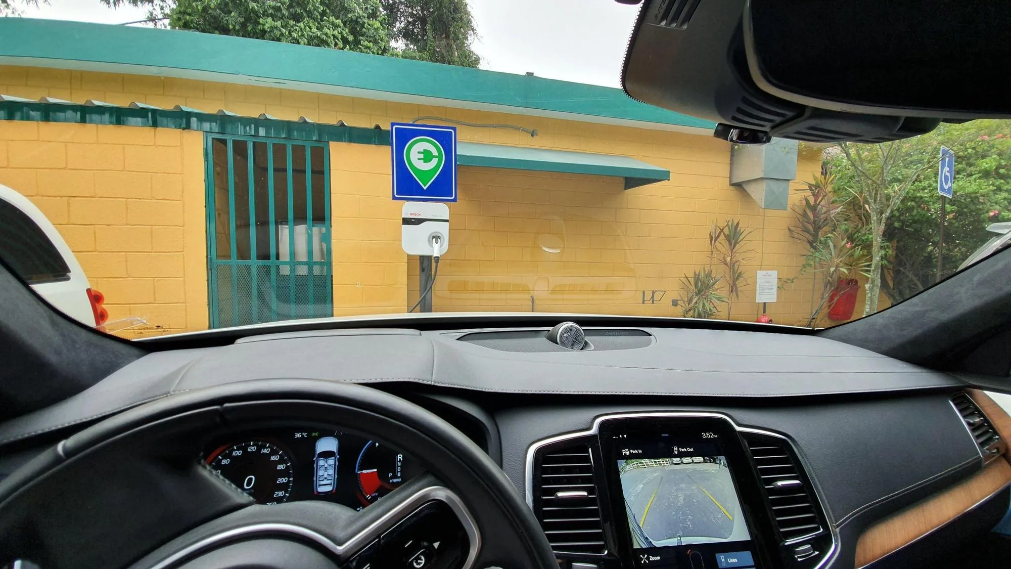 TIPICO BONAO BONAO