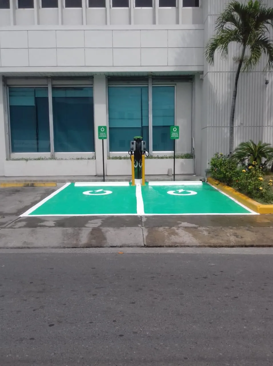BANCO POPULAR AZUA