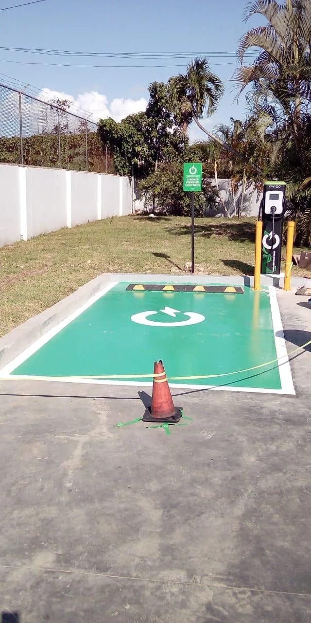 TEXACO, AUTOPISTA DUARTE KM 25