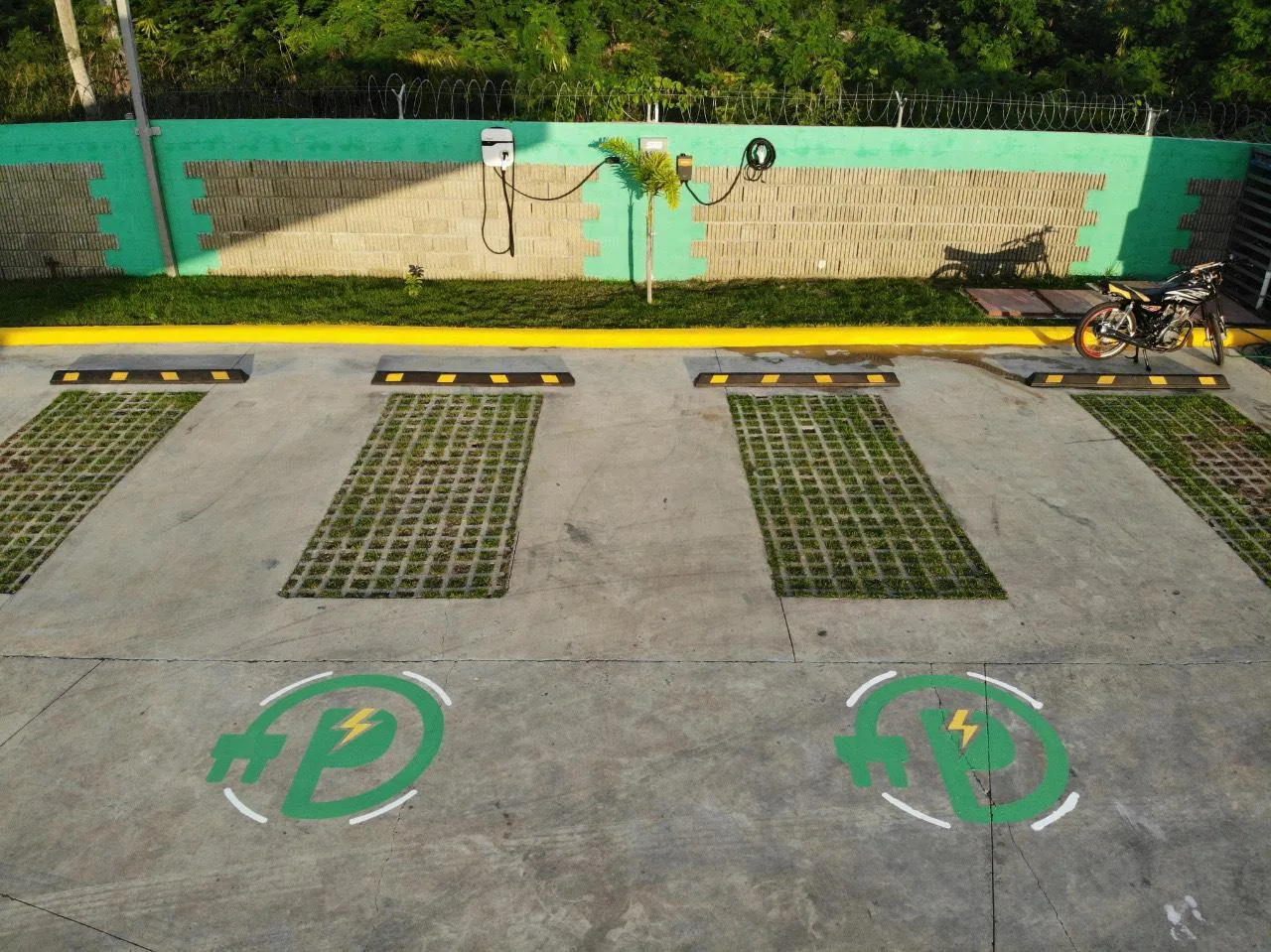 ESTACIÓN DE SERVICIOS MUÑOZ ECO PETRÓLEO