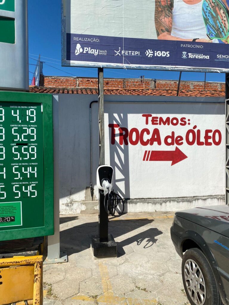1139389 768x1024