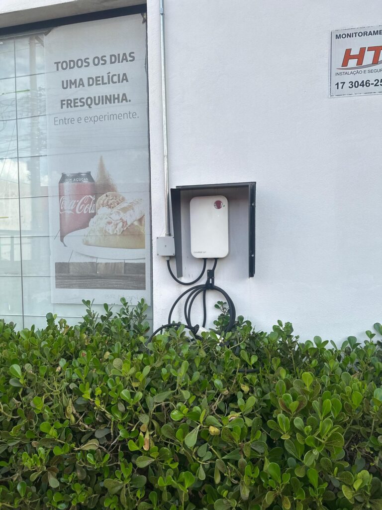 1465845 768x1024