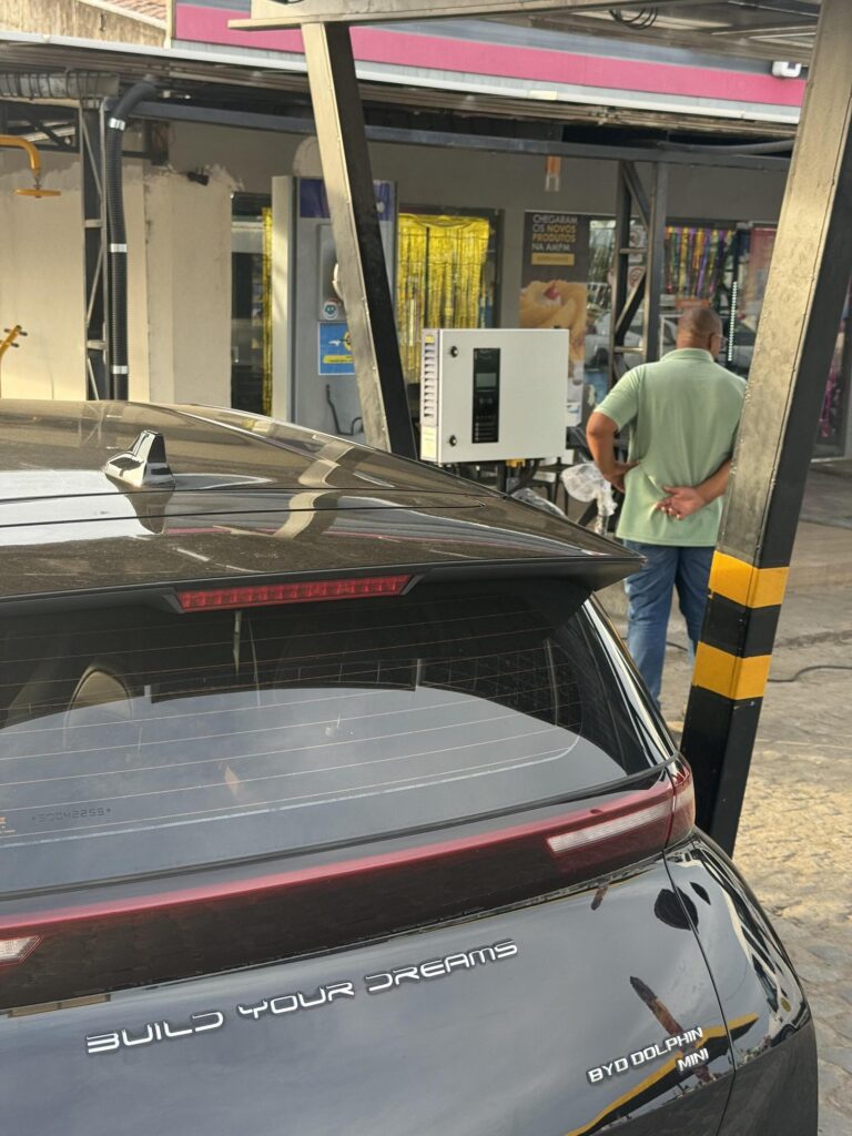 2464531 768x1024