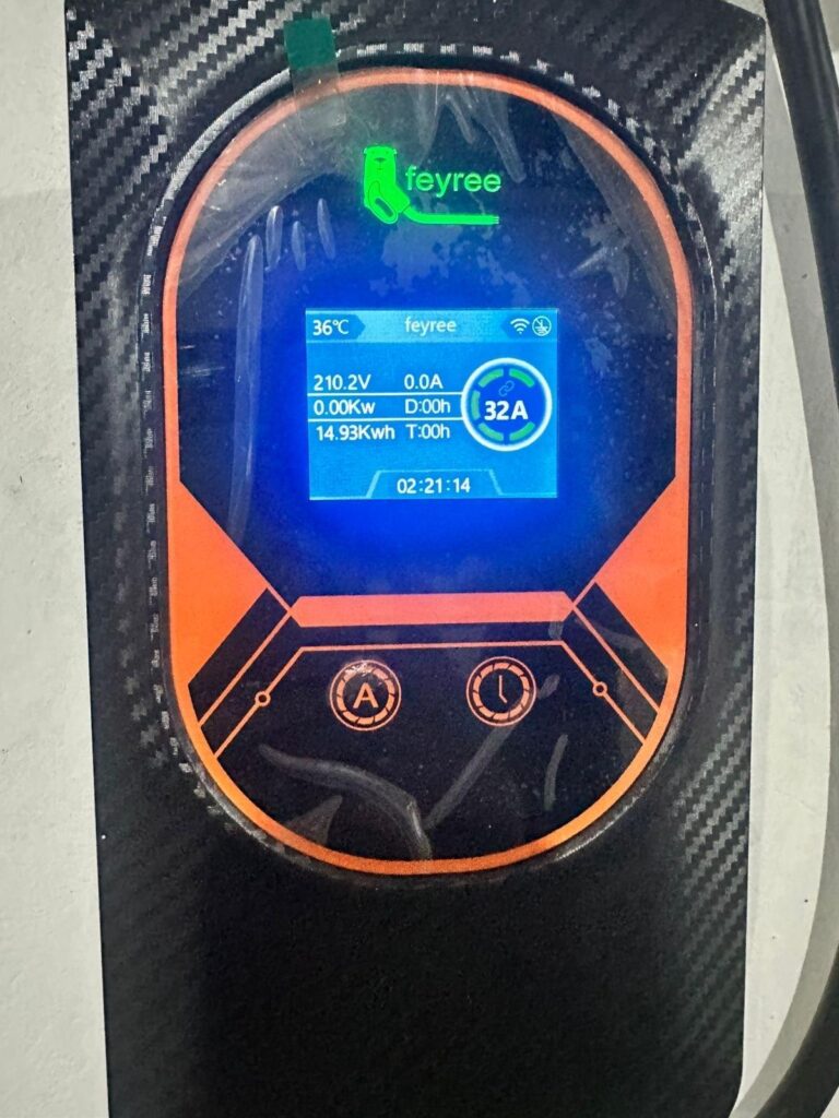 2707848 1 768x1024