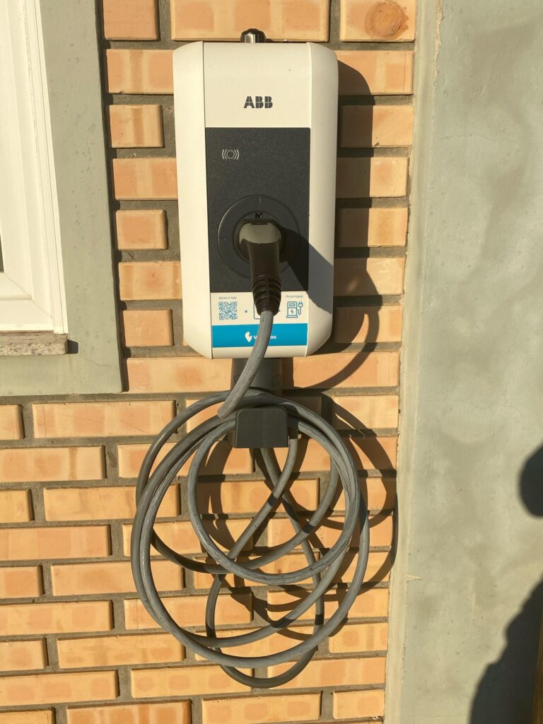 587982 scaled 768x1024