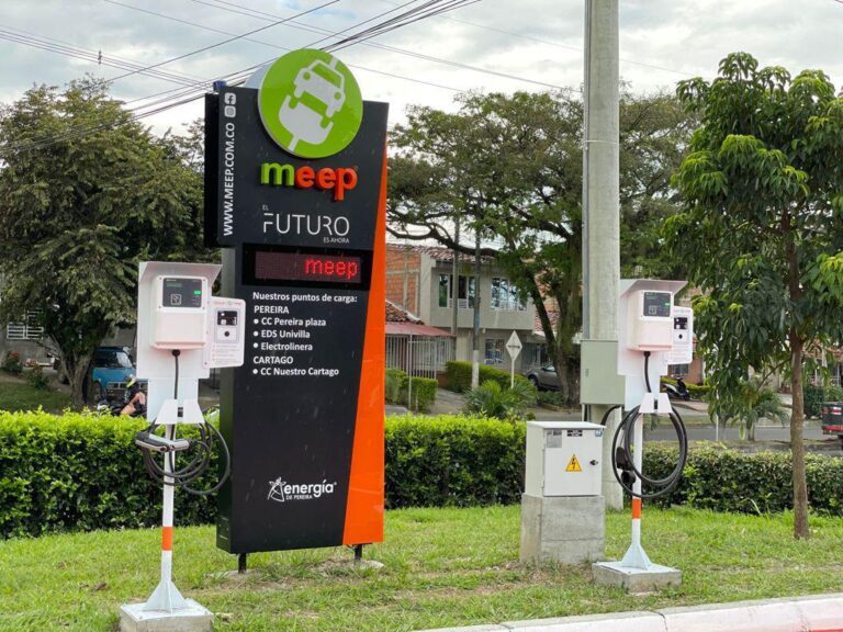 CENTRO COMERCIAL NUESTRO CARTAGO 768x576