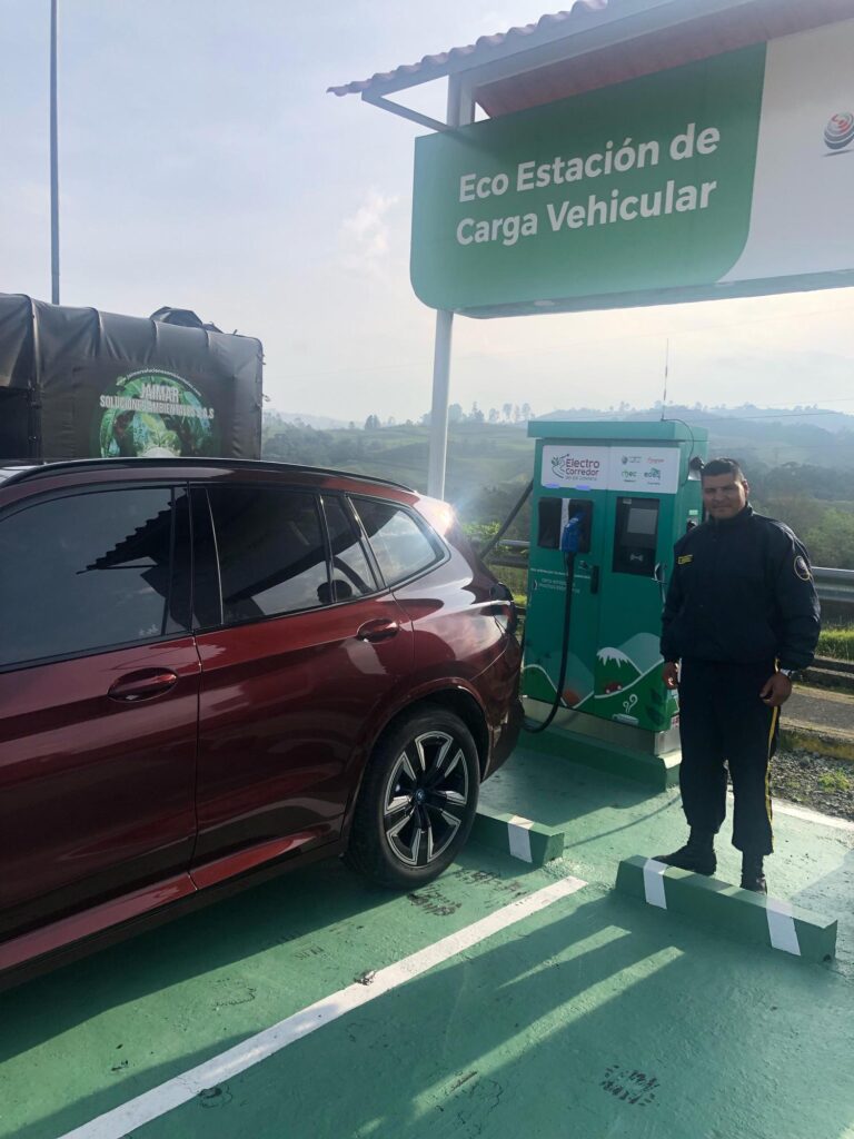 TAMBO JARDIN FILANDIA 4 768x1024