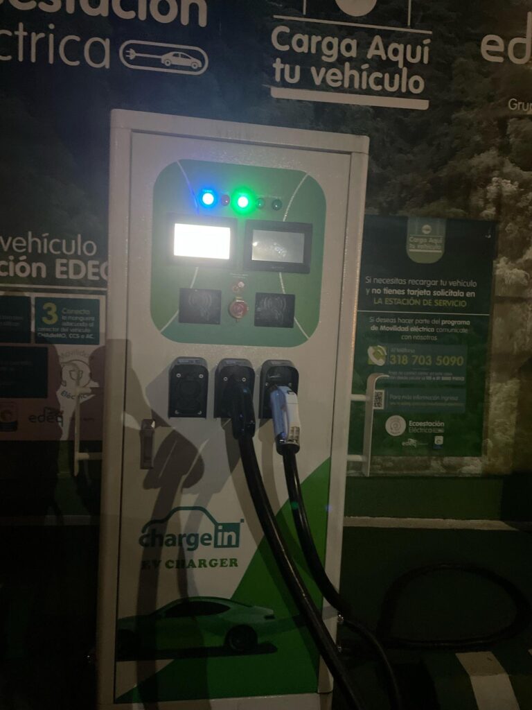 TRES ESQUINAS EDEQ 9 768x1024