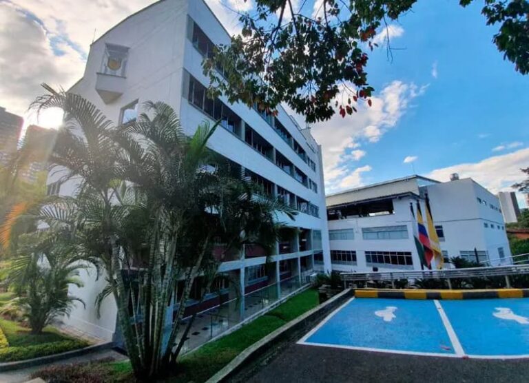 UNIVERSIDAD CEIPA 2 768x556